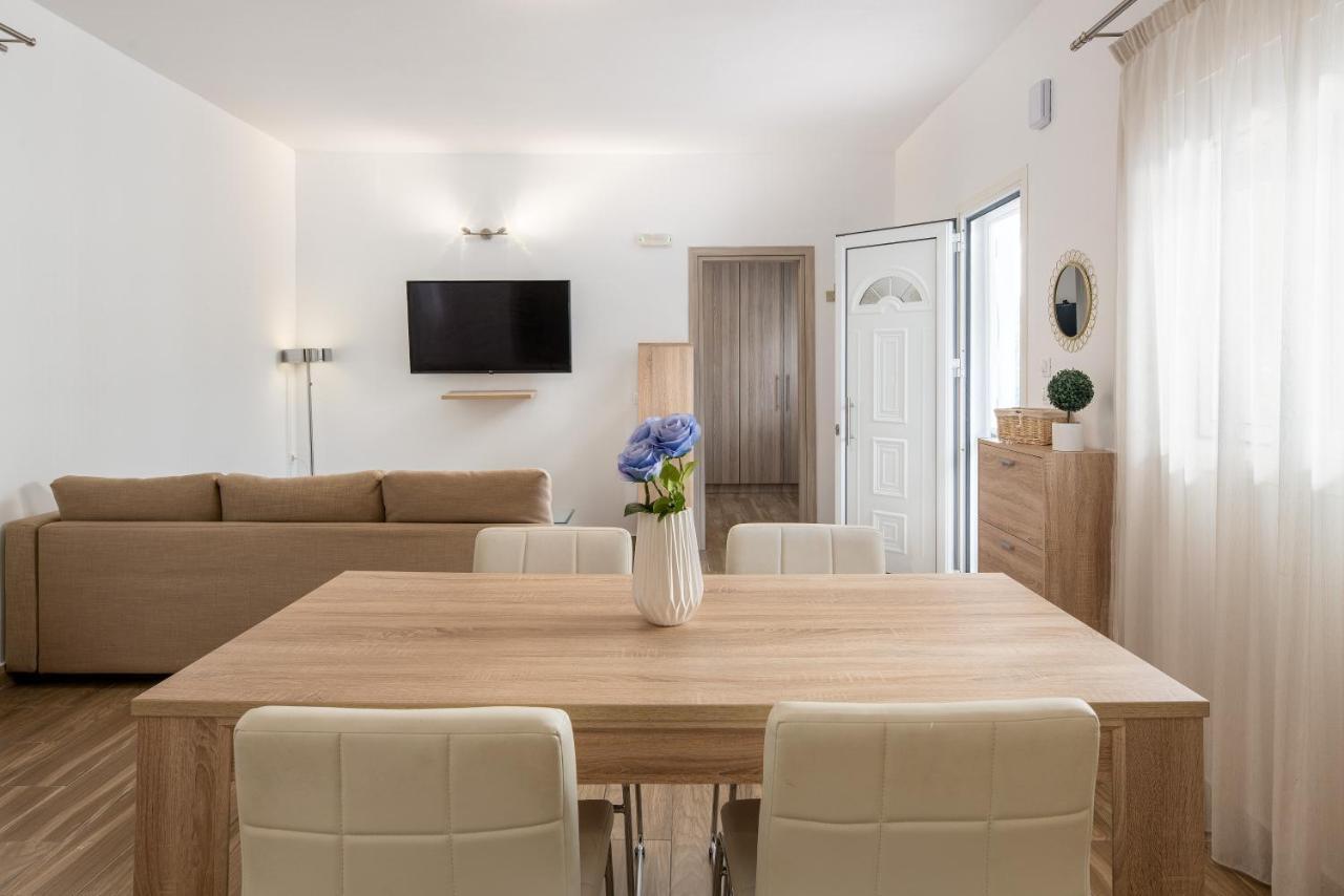 Theros Luxury Apartment Арханґелос Екстер'єр фото