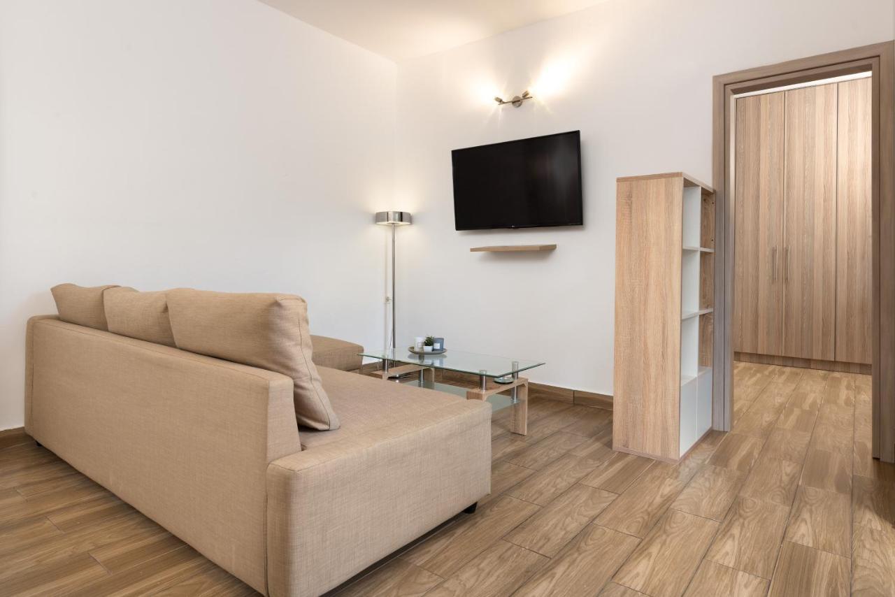 Theros Luxury Apartment Арханґелос Екстер'єр фото